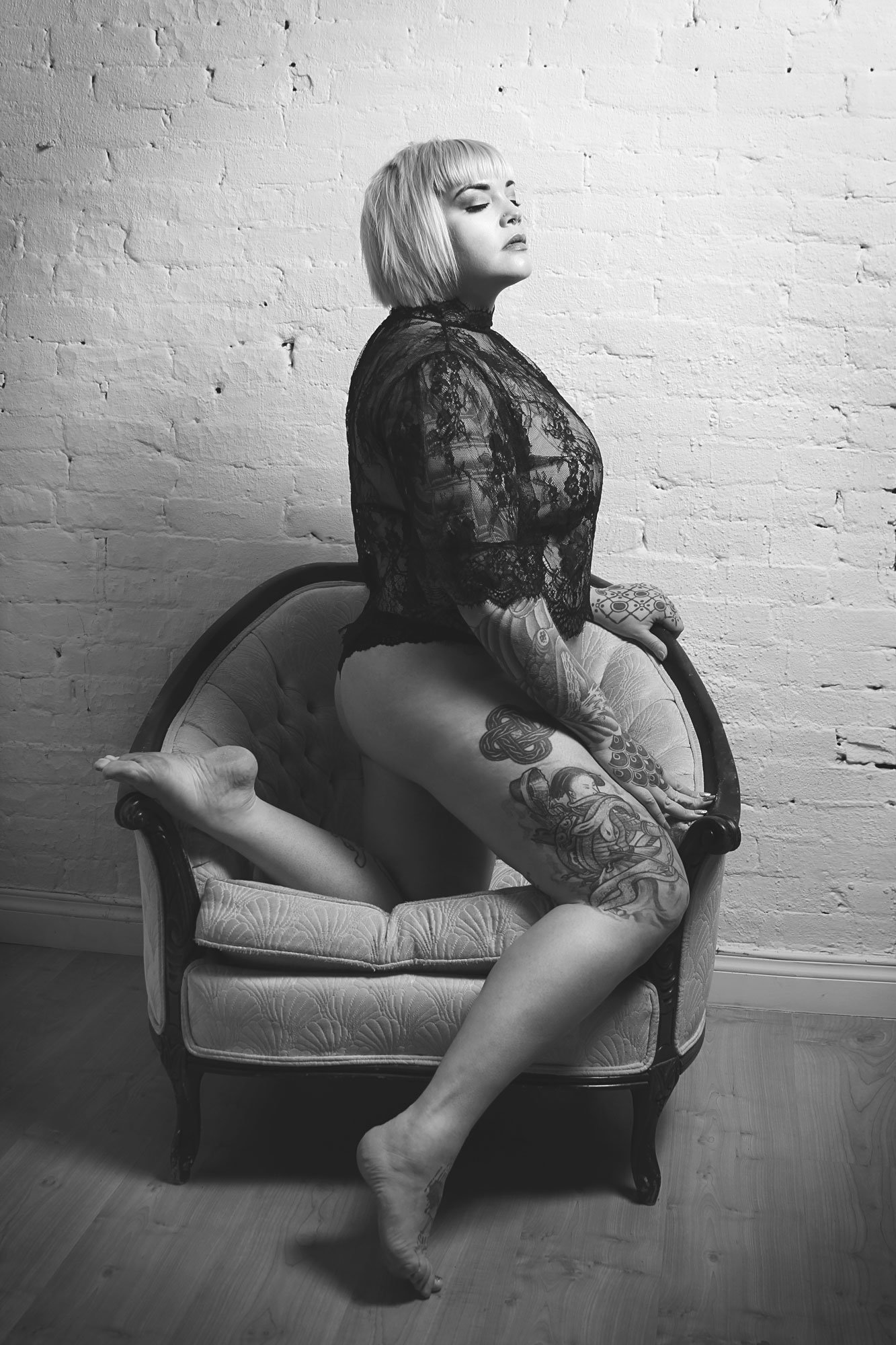 Chicago Femaie Escort for Women